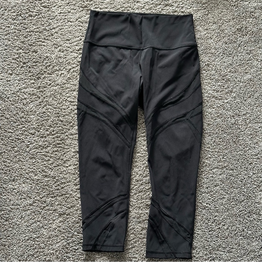 LULULEMON - Sheer Mesh Crop High Rise Athletic Work Out Leggings Black Women’s 8